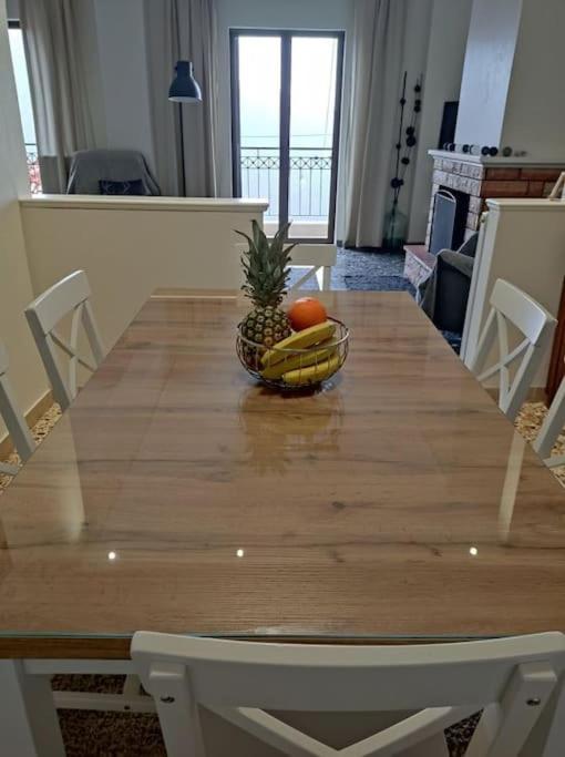 Delphic Moments - Sunny App 3Br, 2Ba With View Apartment Exterior photo